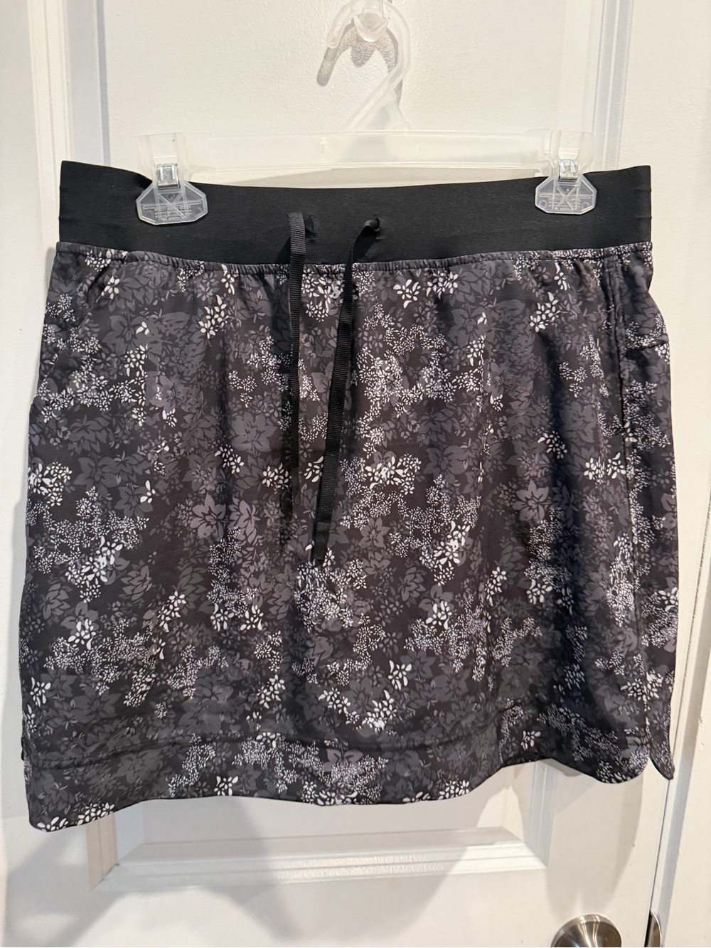 NWOT‎ ZEROXPOSUR Women's ZeroXposur UPF 50 Sun Skort Size M